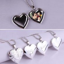 Load image into Gallery viewer, Hart Locket Pendant Necklace