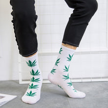 Load image into Gallery viewer, Weed Leaf Crew Socks
