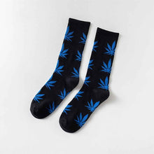 Load image into Gallery viewer, Weed Leaf Crew Socks