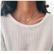 Load image into Gallery viewer, Women's Small Plated Hart Necklace