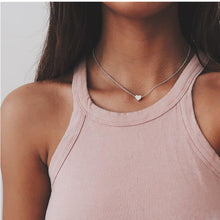 Load image into Gallery viewer, Women's Small Plated Hart Necklace