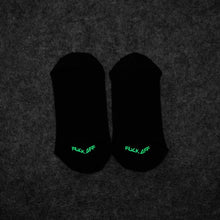Load image into Gallery viewer, Glow In The Dark Print Socks