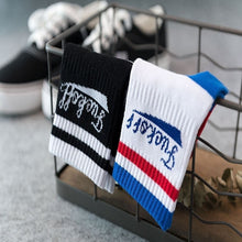 Load image into Gallery viewer, Striped Style Print Socks